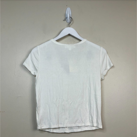 Hippie Rose Juniors Snap-Front Short Sleeve Henley T-Shirt Top Ivory XL, $24 NWT - Picture 3 of 3